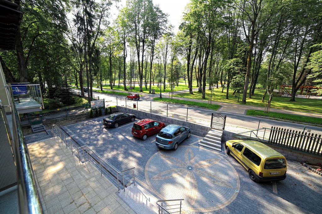 Parkowy Dworek Rabka Kamer foto